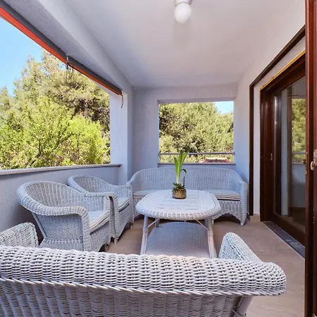 Lota Apartman Mali Lošinj